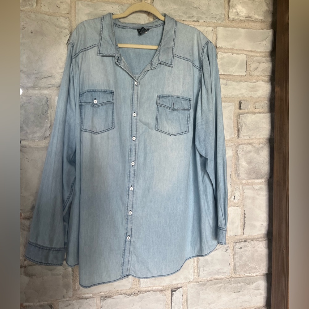 Torrid light wash denim shirt